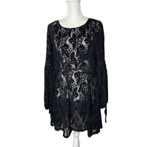 FREE PEOPLE Size M Ruby Black Lace Mini Dress Long Sleeve Sheer Fit Flare - Picture 2 of 12